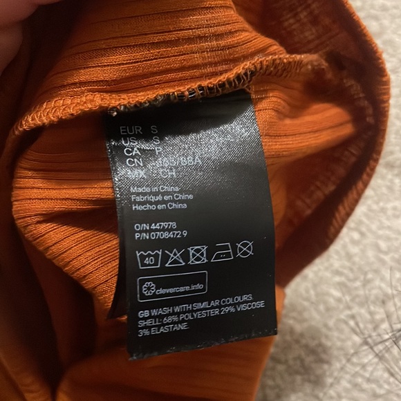 Super Cute Orange H&M Tank Top - Picture 3 of 3